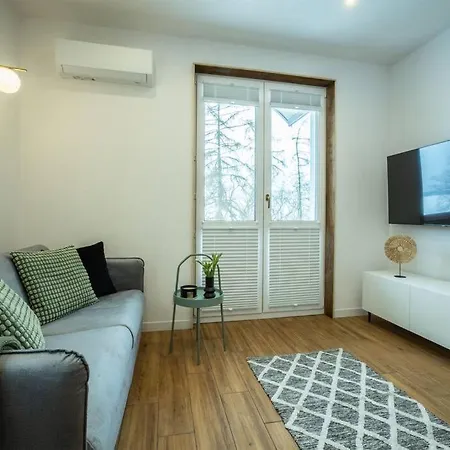 Nowy Z Widokiem Na Jezioro Zegrze